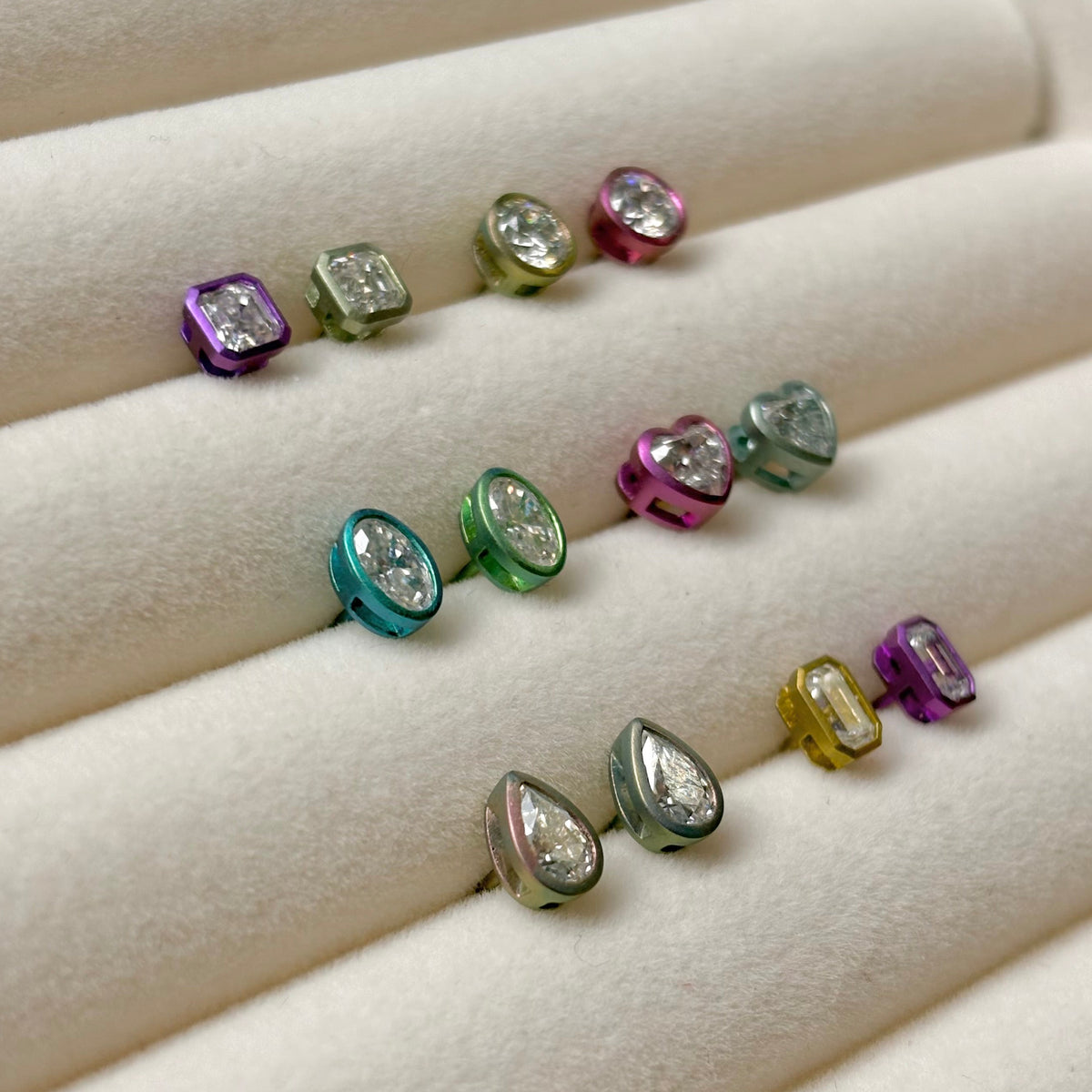 MINI MANIS