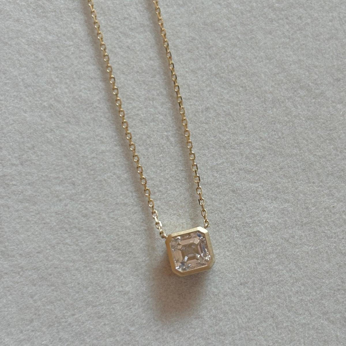 DIAMOND BEZEL NECKLACE