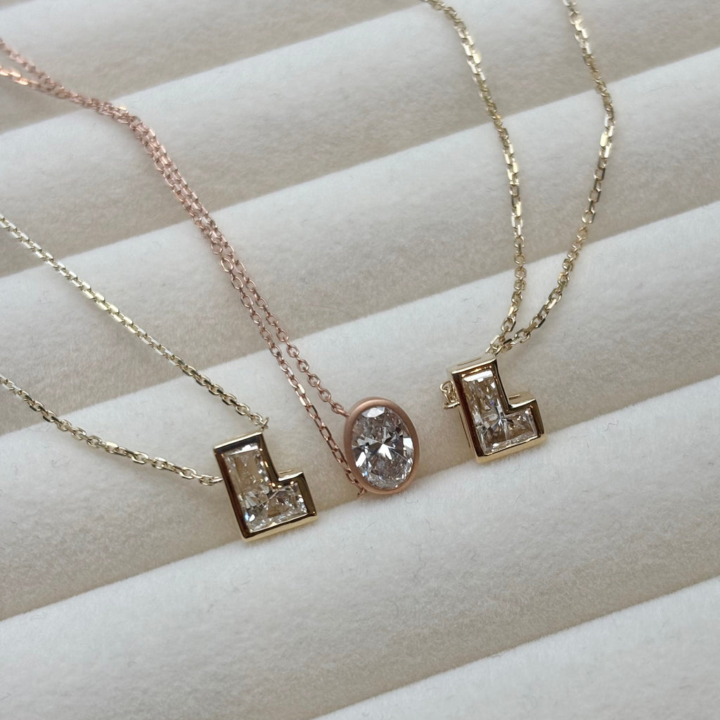 WHOLE DIAMOND LETTER NECKLACE